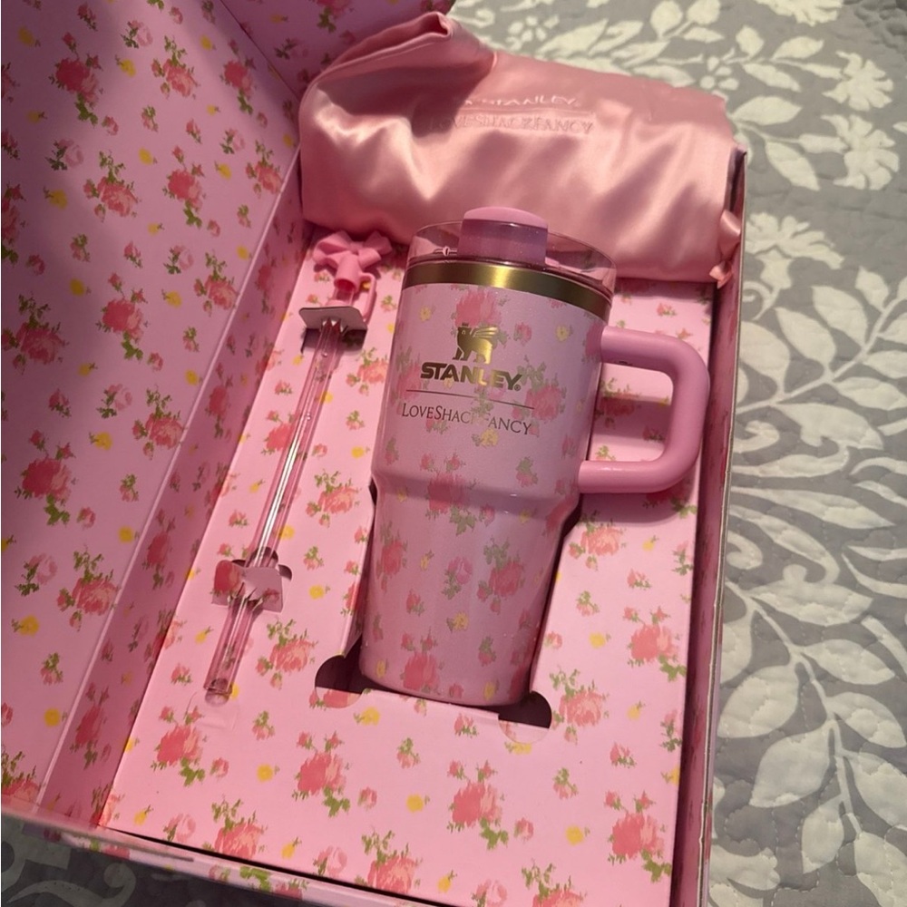 Stanley x LoveShackFancy 20 oz. Ibiza Pink Floral Tumbler